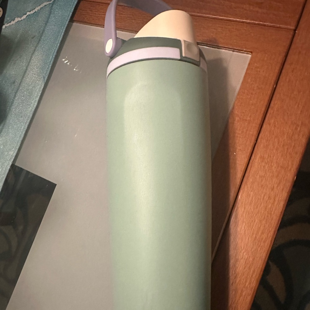 Owala Mint Green Water Bottle with Handle